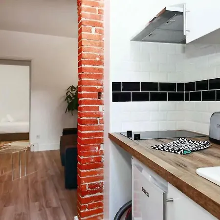 2 Pieces Dans Cour Interieure - Les Chalets * Toulouse